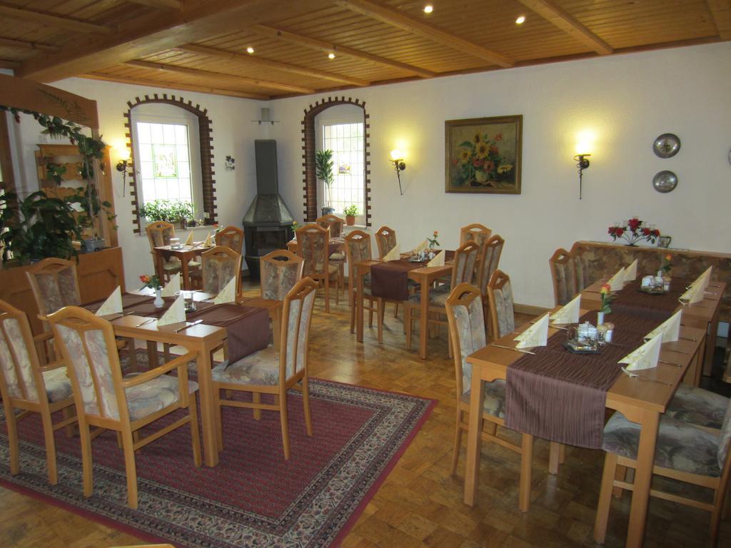 Gaststaette & Pension Oelmuehle Oberschöna Exterior foto